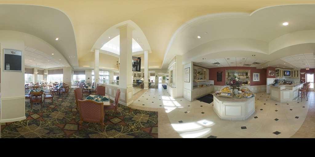 Hilton Garden Inn Edison/Raritan Center Restoran gambar