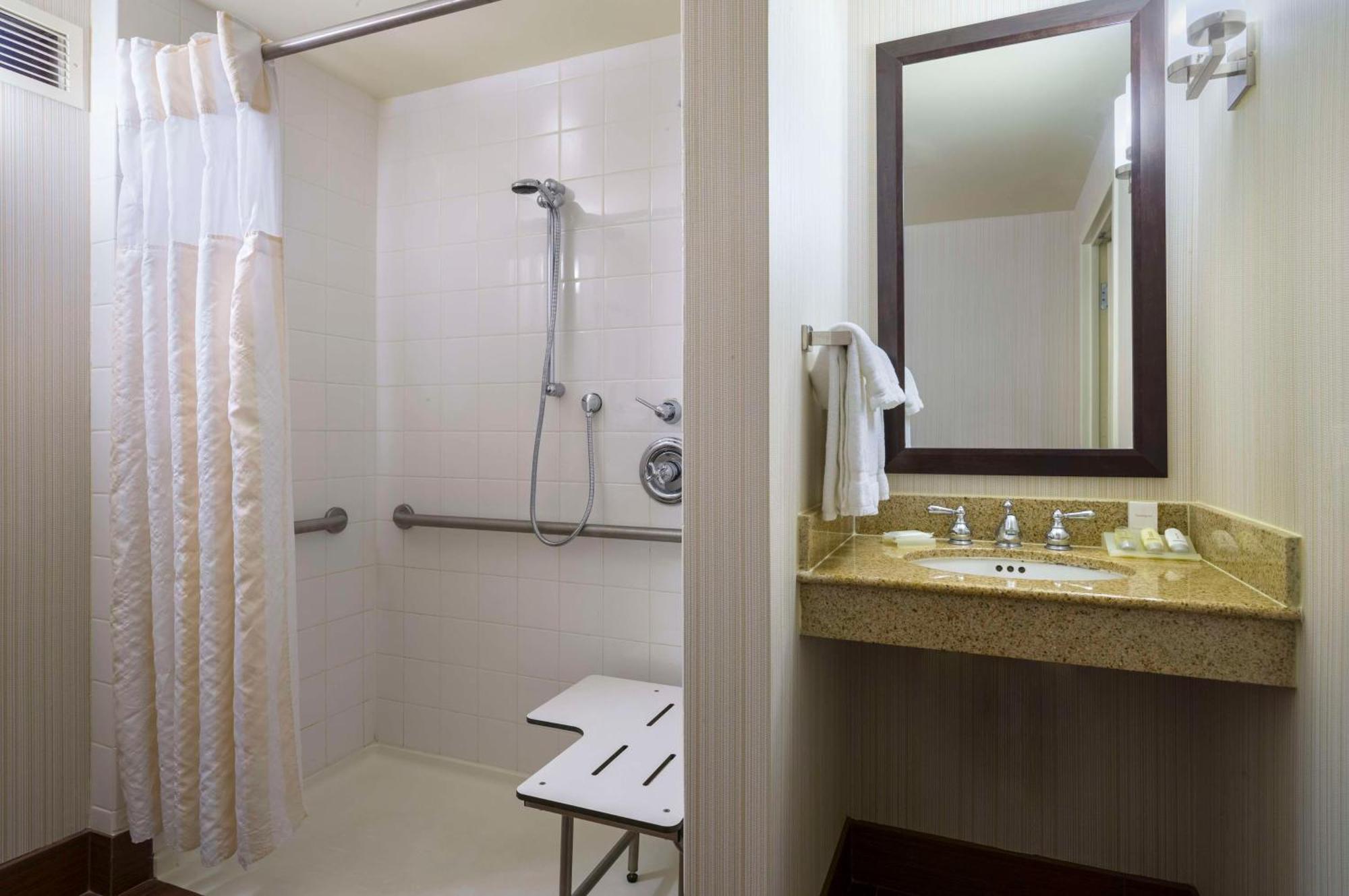 Hilton Garden Inn Edison/Raritan Center Luaran gambar