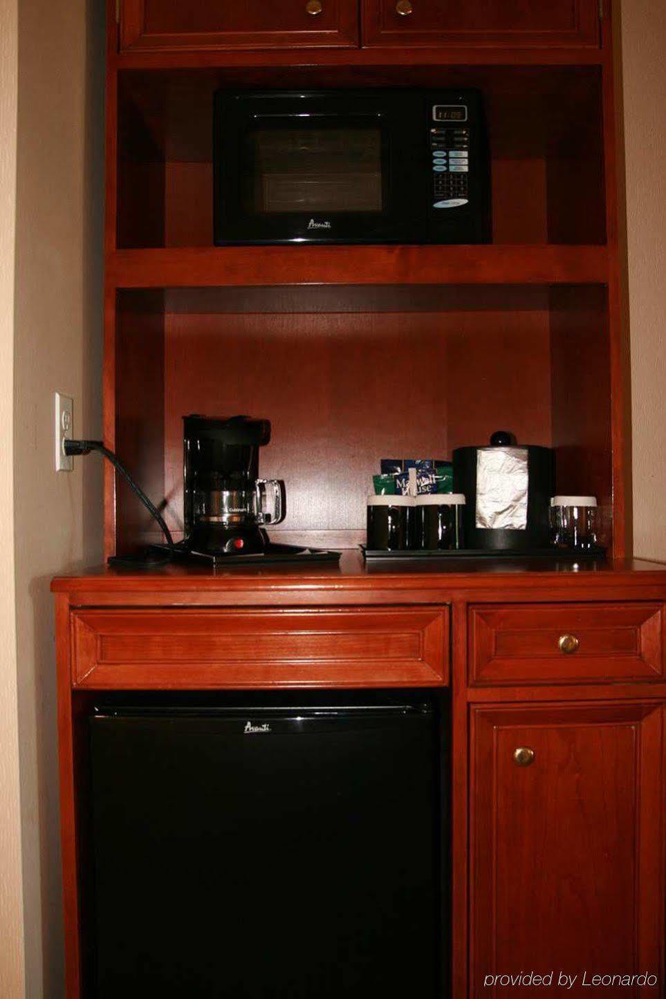 Hilton Garden Inn Edison/Raritan Center Bilik gambar